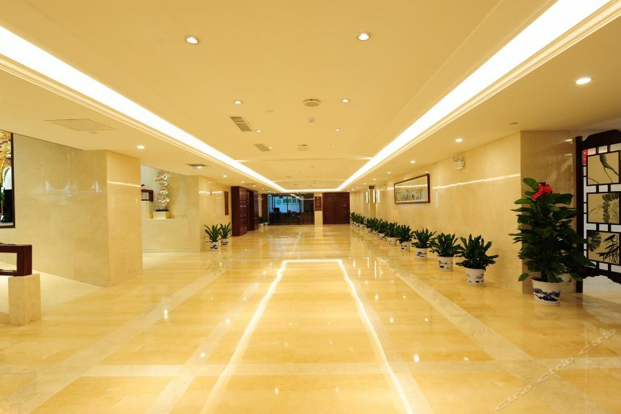 Friendship Hotel Changsha Bagian luar foto